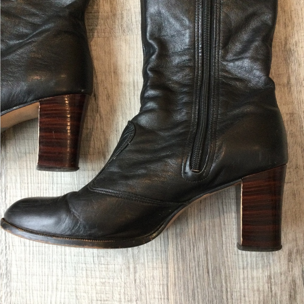 Vintage black leather tall boots - Picture 3 of 16